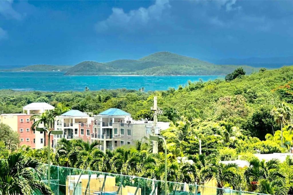 Ocean & Mountains View, Marina, Ferry, Vista Mar, Costa Esmeralda Ceiba Exteriér fotografie